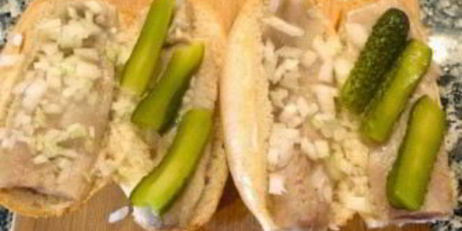 Рецепт хот-дога с селедкой