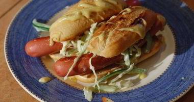 Рецепт Хот-догов с зелеными овощами и горчичным майонезом