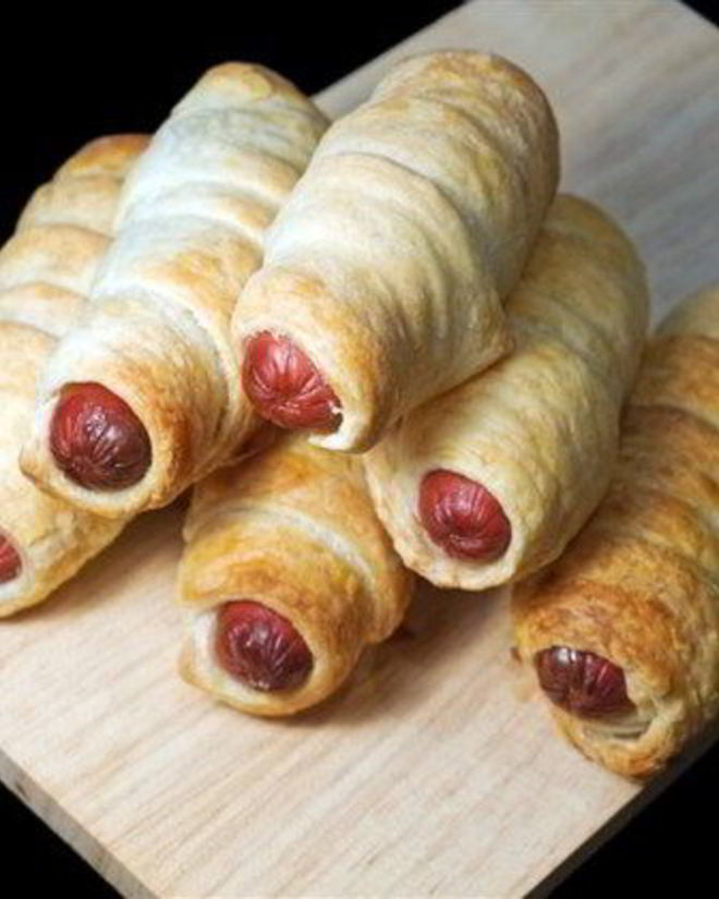 Рецепт хот-догов в спиральках из теста