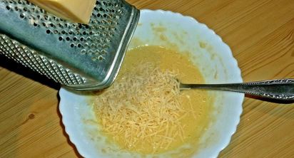 Рецепт крабовых палочек в кляре с сыром