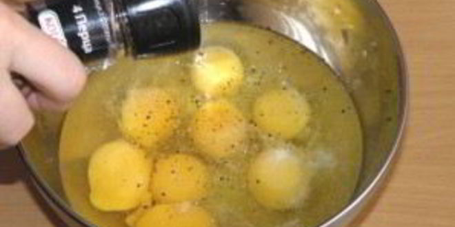 Рецепт омлета без молока в мультиварке