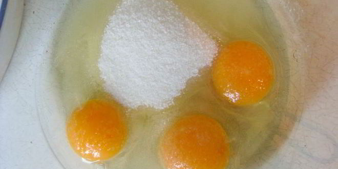 Рецепт запеченного омлета с ягодами