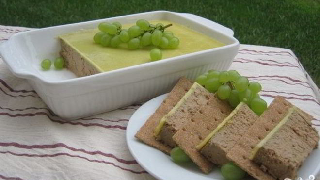 Рецепт диетического паштета из куриной печени