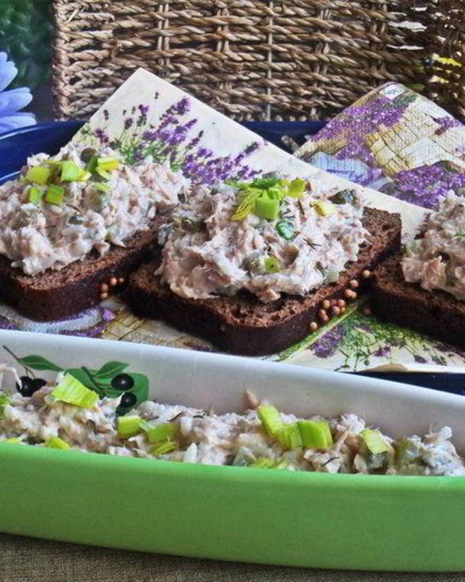 Рецепт паштета из тунца с яблоком и рисом