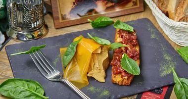 Рецепт Утиного паштета с желе из апельсина с французским десертным хлебом