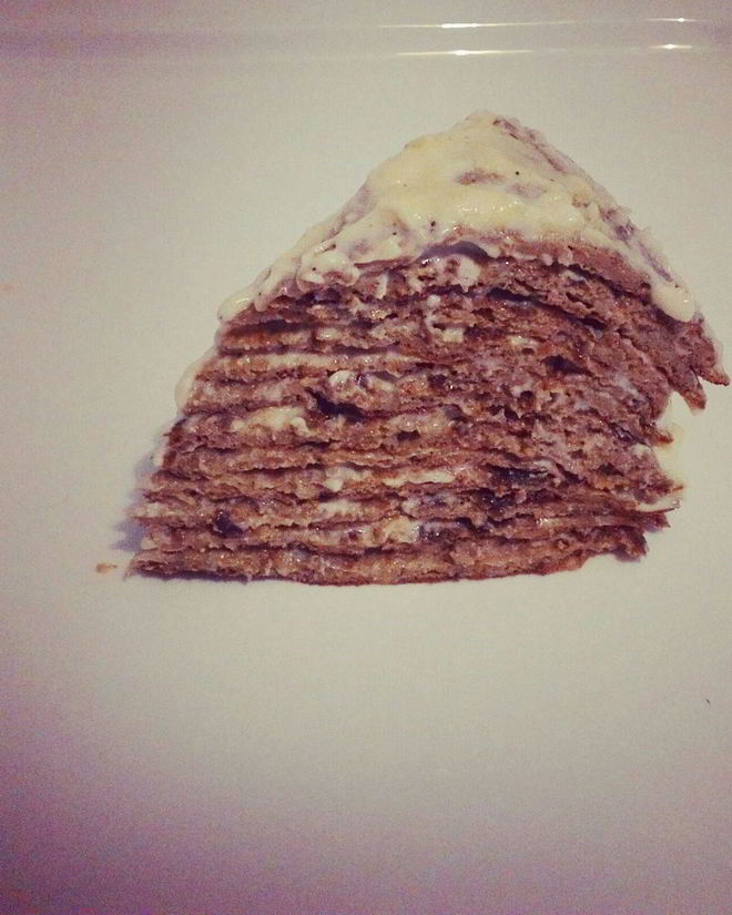 Рецепт печеночного торта чесноком и майонезом