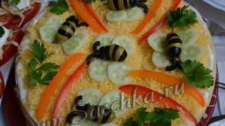 Рецепт Печеночного торта Пчелка