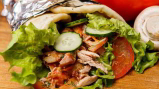 Рецепт Роллов из лаваша с курицей и шампиньонами