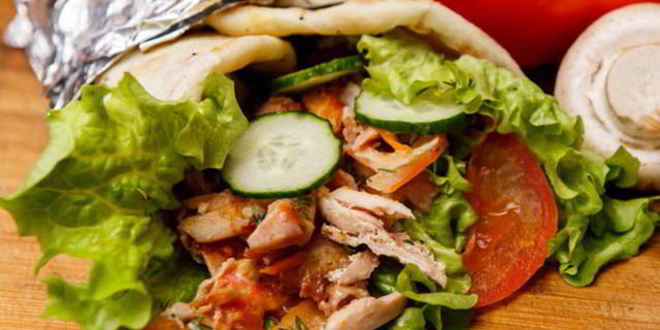 Рецепт Роллов из лаваша с курицей и шампиньонами