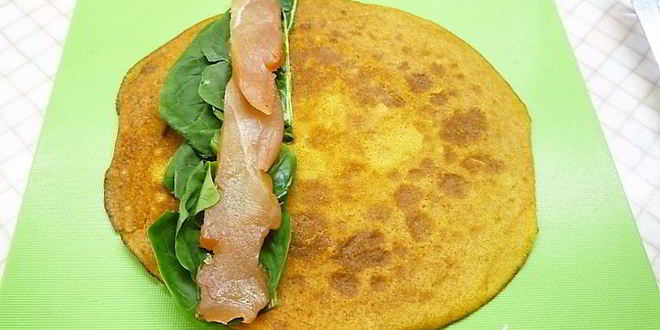 Рецепт роллов из тыквы со шпинатом, копченостями и фисташковым майонезом