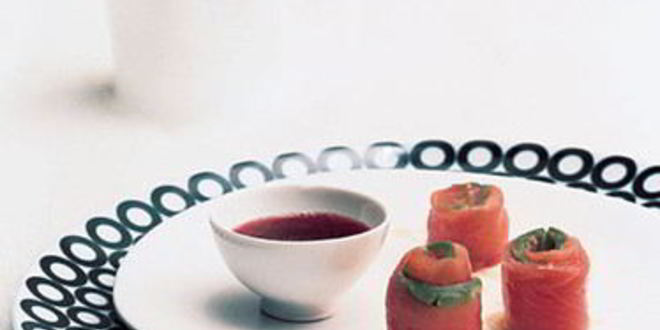 Рецепт Роллов с авокадо и гранатовым соусом