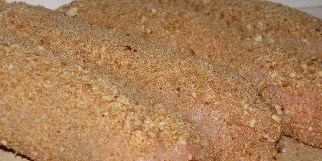 Рецепт куринных рулетиков с начинкой из слив