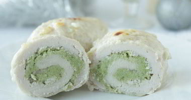 Рецепт Куриного рулета с брокколи и рикоттой