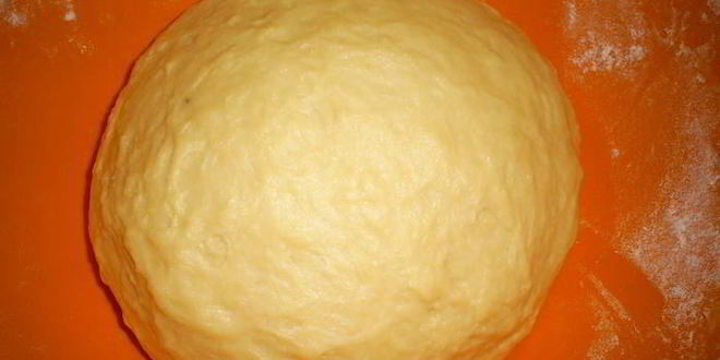 Рецепт невероятна мягкий и вкусный рулет с тремя начинками