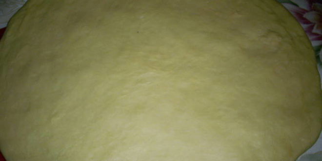 Рецепт невероятна мягкий и вкусный рулет с тремя начинками