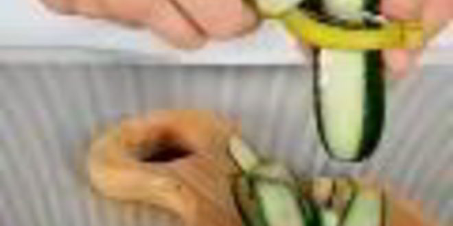 Рецепт огуречных рулетов с крабовыми палочками