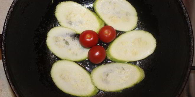 Рецепт рулета из индейки пикантный