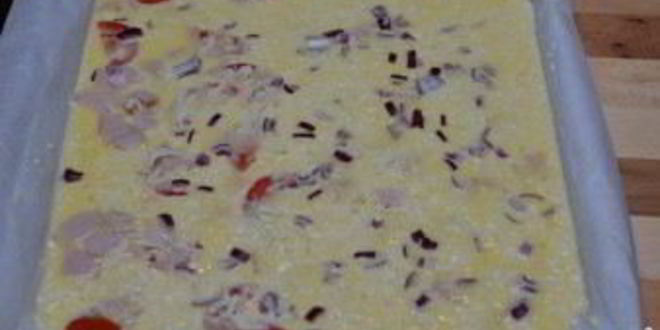 Рецепт рулета из омлета с сыром