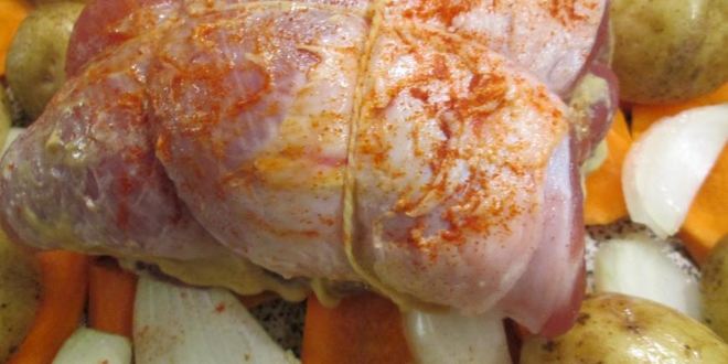 Рецепт рулета из пашины, запеченный с овощами