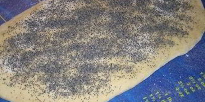 Рецепт рулета с маком на закваске