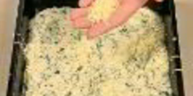 Рецепт рулета со шпинатом и творогом