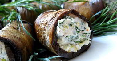 Рецепт Рулетов из баклажанов с творожной начинкой