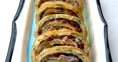 Рецепт Яичного рулета с копченой сельдью