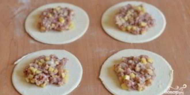 Рецепт самсы из слоеного дрожжевого теста