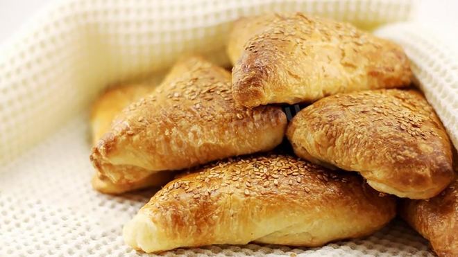 Рецепт самсы из слоеного теста с курицей