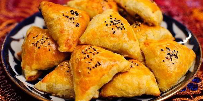 Рецепт Самсы с тыквой из слоеного теста