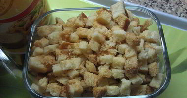 Рецепт Сухариков с пармезаном