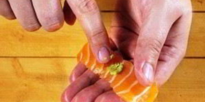 Рецепт суш с лососем