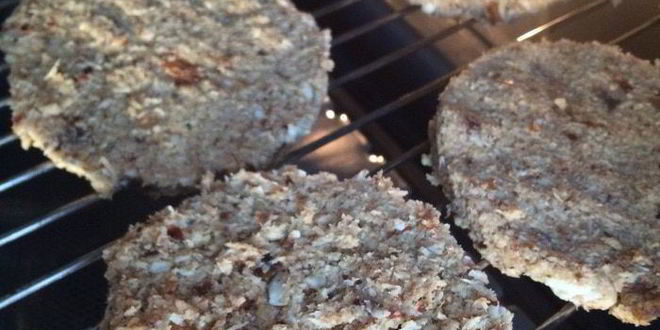 Рецепт имбирных сэндвичей с кокосово-чайным мороженным