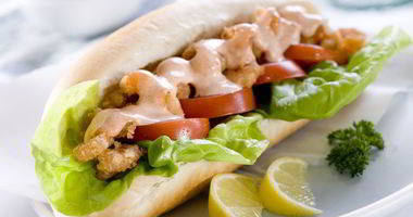 Рецепт По-боя сэндвич с жареными креветками