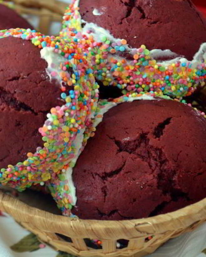 Рецепт шоколадных сэндвичей с творожным кремом