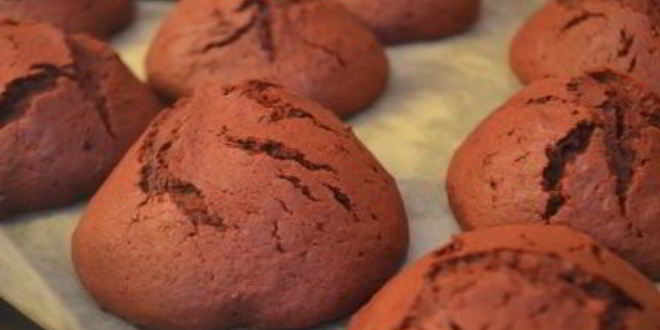 Рецепт шоколадных сэндвичей с творожным кремом