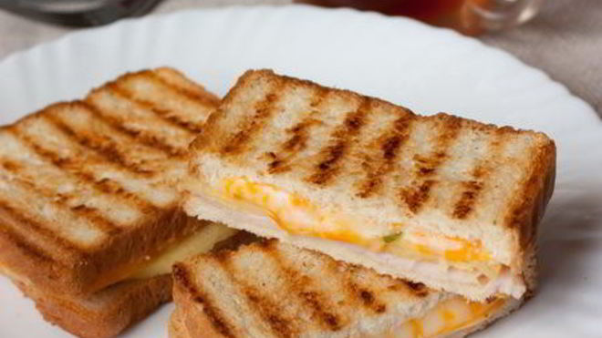 Рецепт сэндвича-гриля с ветчиной и ананасом