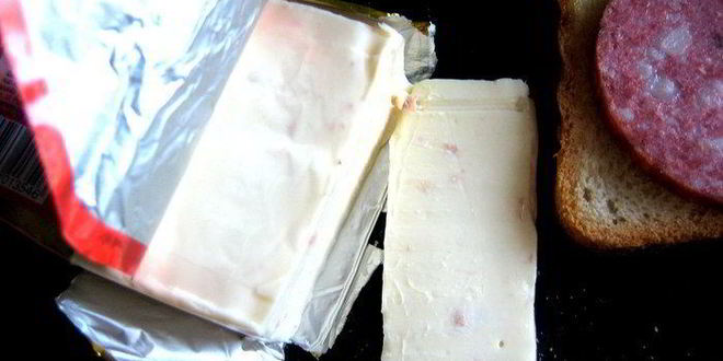 Рецепт сэндвича с ветчиной и салями