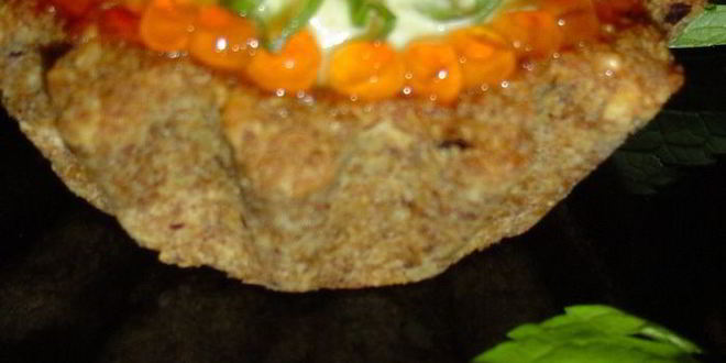 Рецепт тарталеток из ржаного хлеба с кремом из авокадо с сельдью