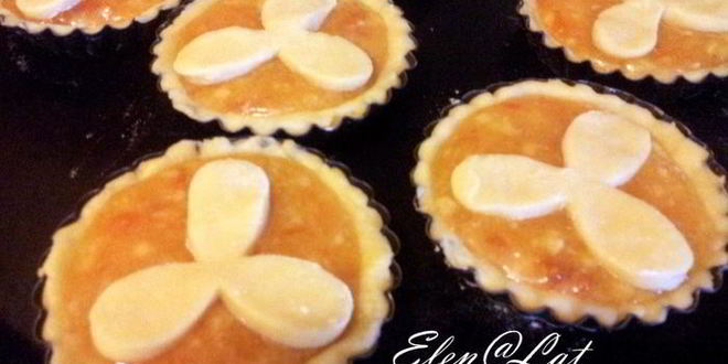 Рецепт тарталеток с абрикосовым джемом и бананом