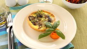 Рецепт Тарталеток с грибами и грюйером