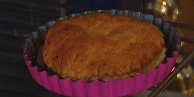 Рецепт тарталеток с грушами и красной смородиной