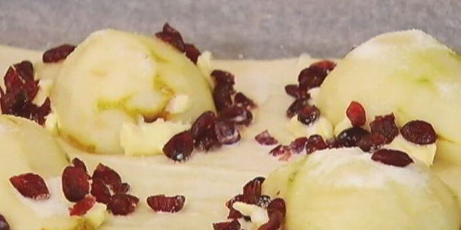 Рецепт тарталеток с карамелизированной грушей и клюквой