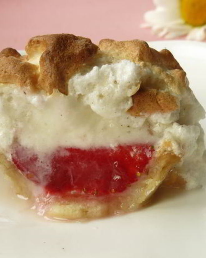 Рецепт тарталеток с клубникой и мороженым на гриле