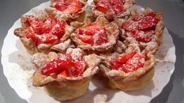 Рецепт Тарталеток с клубникой и сливочным желе