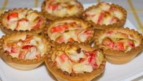 Рецепт Тарталеток с крабовыми палочками и сыром
