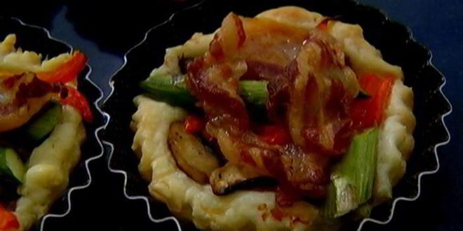 Рецепт тарталеток с шампиньонами, спаржей и сладким перцем