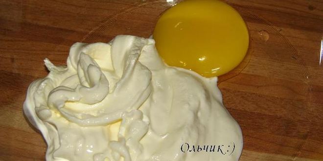 Рецепт закусочных рисовых тарталеток с запеченными овощами и куриным филе под сыром