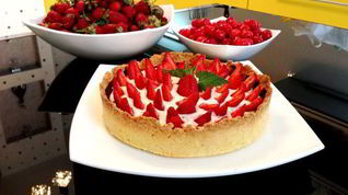 Рецепт Клубничного тарта с творожным кремом и шоколадом