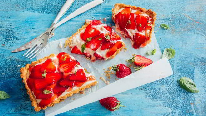 Рецепт клубничного тарта с заварным кремом